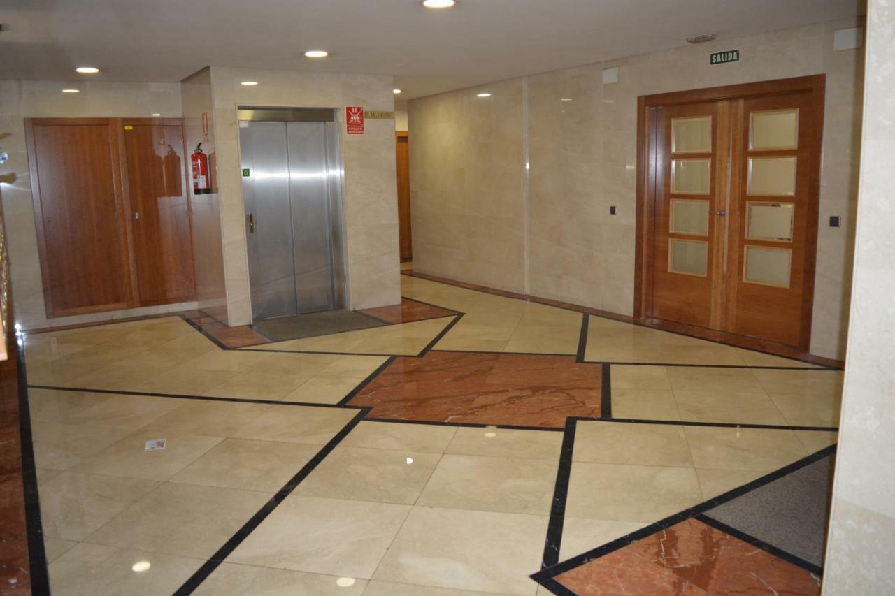 Apartamento Edificio Plaza Gran Via Саламанка Экстерьер фото