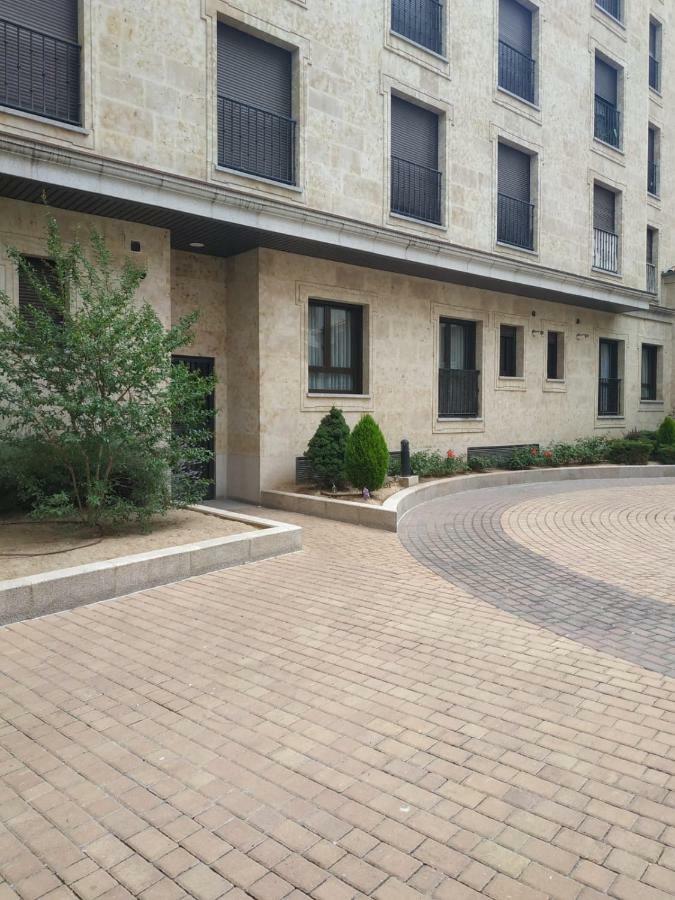 Apartamento Edificio Plaza Gran Via Саламанка Экстерьер фото